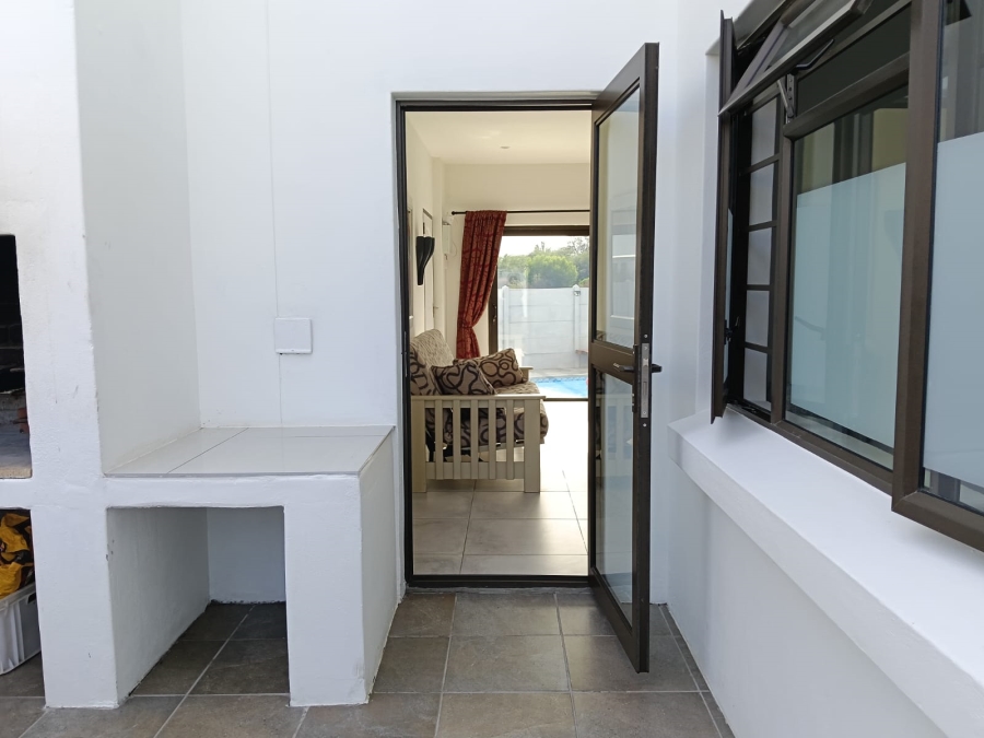 To Let 2 Bedroom Property for Rent in Vermont Western Cape